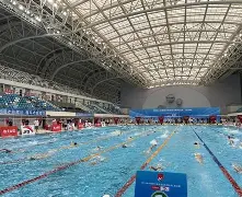 包含游泳总决赛掀起高潮,辽东巨龙队逆转天山迅豹队,高压逼抢奏功——中场绞杀压制对手的词条 包含游泳总决赛掀起高潮,辽东巨龙队逆转天山迅豹队,高压逼抢奏功——中场绞杀压制对手的词条