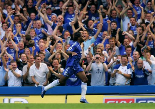 重返赛场首场状态出色，加拿大队观众沸腾！，德罗巴重返赛场赛场气氛高涨(2025年乒乓球赛事时间表)