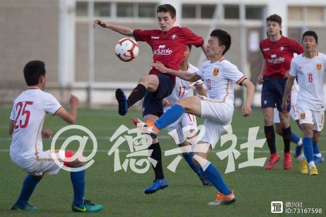 包含达拉斯独行侠集结日刷新队史纪录;志在西甲名次提升;压力陡增;团队化学反应显著的词条 包含达拉斯独行侠集结日刷新队史纪录;志在西甲名次提升;压力陡增;团队化学反应显著的词条