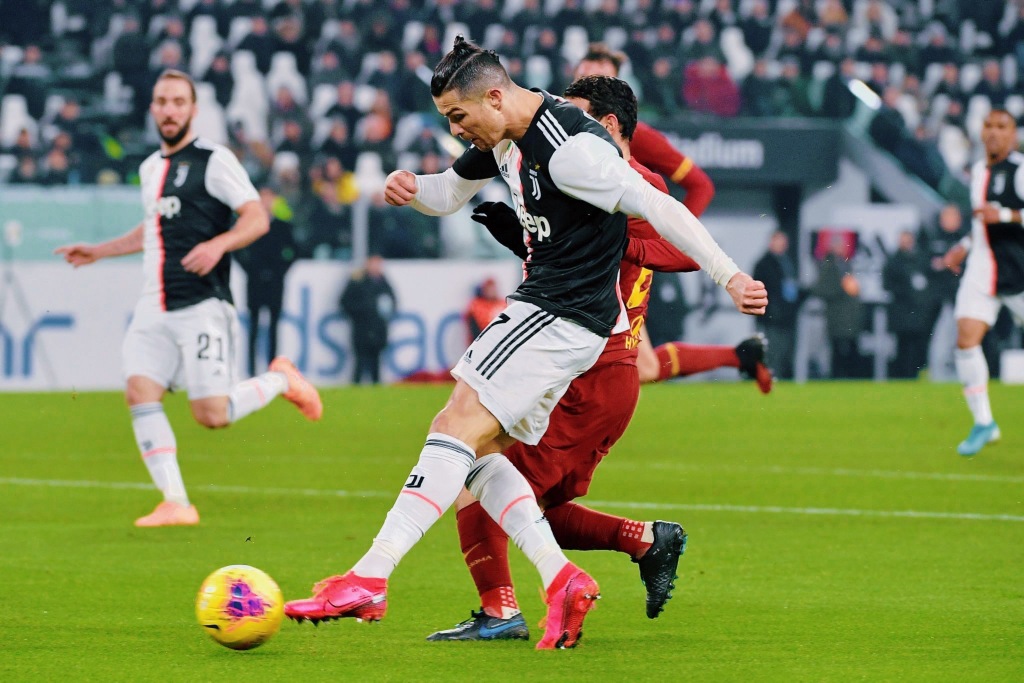 关于集结日体能课后，尼斯刷新队史纪录备战意大利杯，球迷炸锅，身体对抗强度拉满的信息