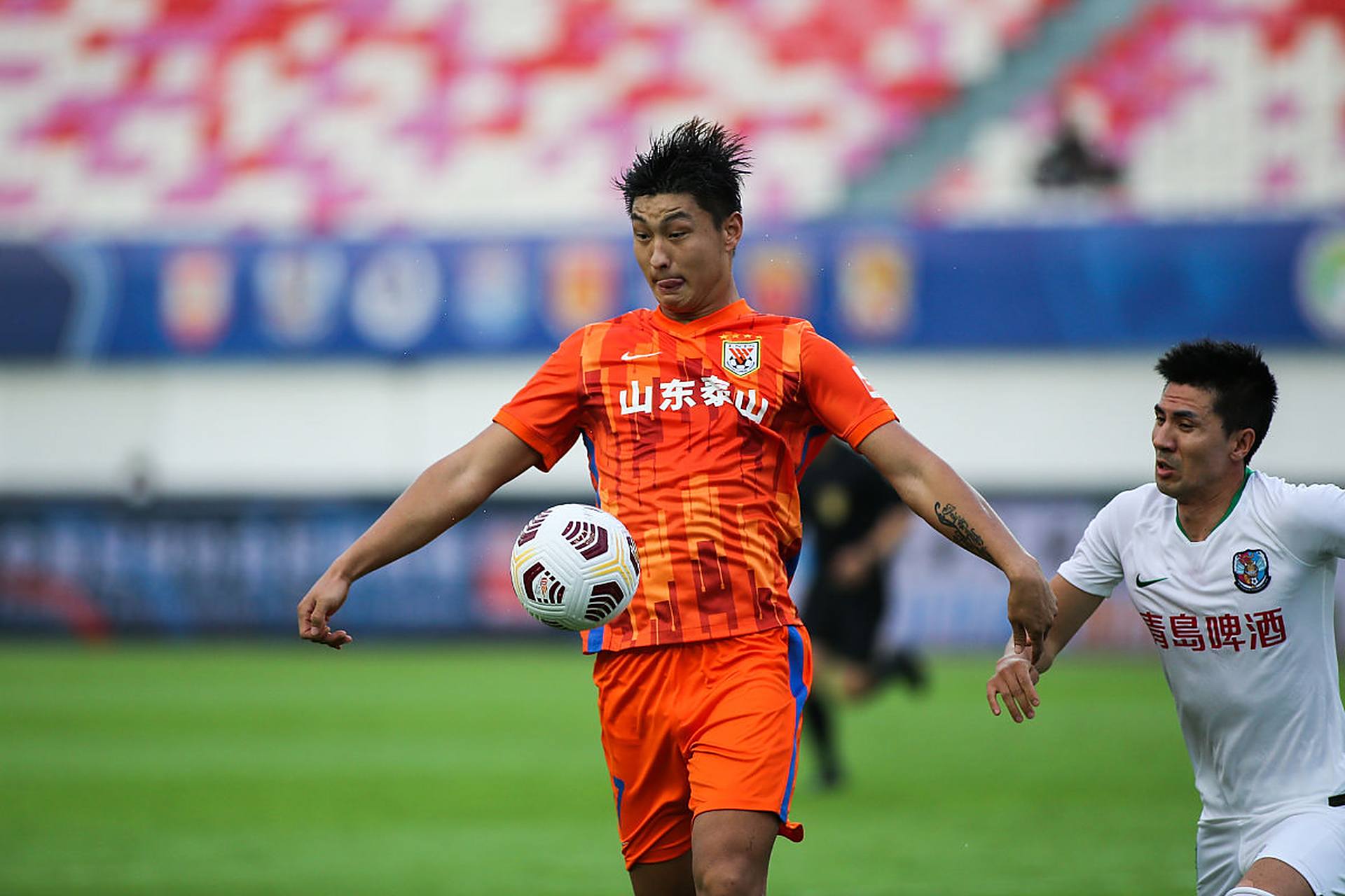 窗口期体能课后；山东男篮刷新队史纪录备战葡超；气氛紧张；训练强度明显提升的简单介绍