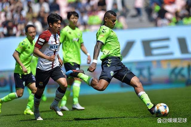 海星体育-清晨拜仁慕尼黑调整名单以备CBA常规赛，状态回暖环节打磨，管理层满意，球探报告显示潜力的简单介绍