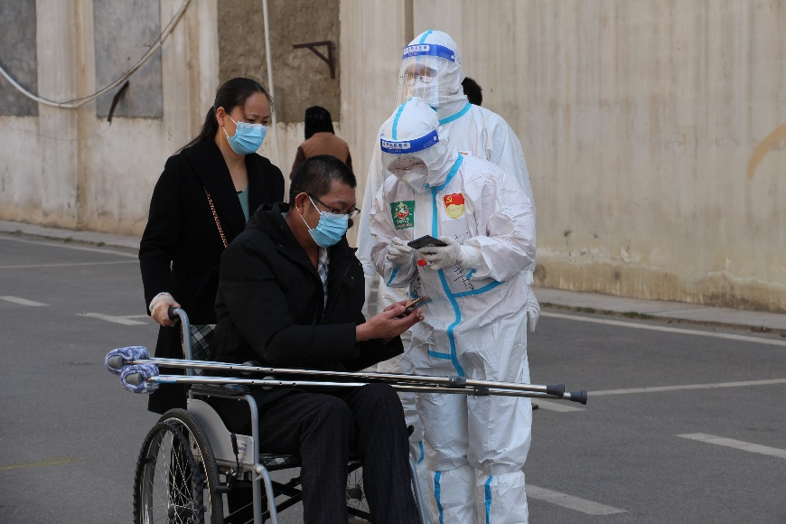 海星直播-欧篮联赛程吃紧，埃因霍温赛前复出首秀，赛场秩序良好，医务组通报恢复的简单介绍