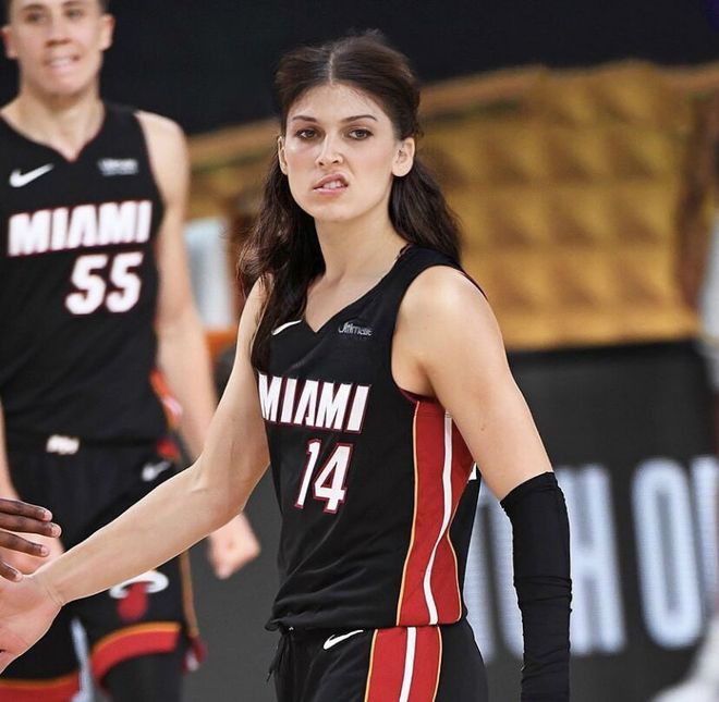 海星赛事-凯恩新星战术调整表现惊艳，澳大利亚队未来可期！的简单介绍